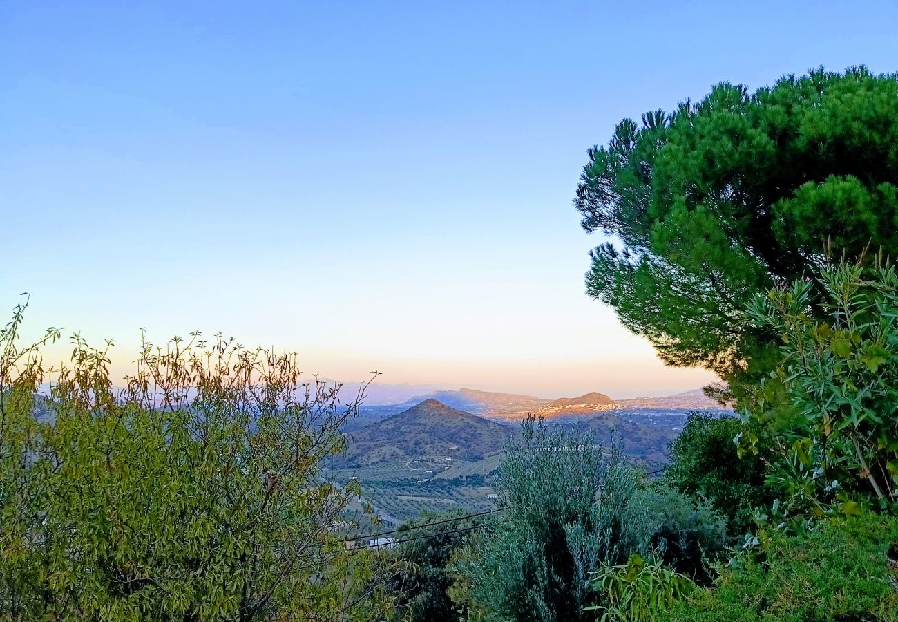 Villa en Guaro - Villa Casa del Barco