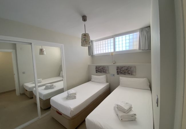 Appartement in Marbella - Playa real Marbesa Marbella